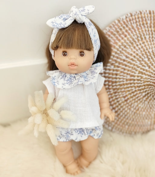 Bloomer avec sa blouse à col (13 tissus)